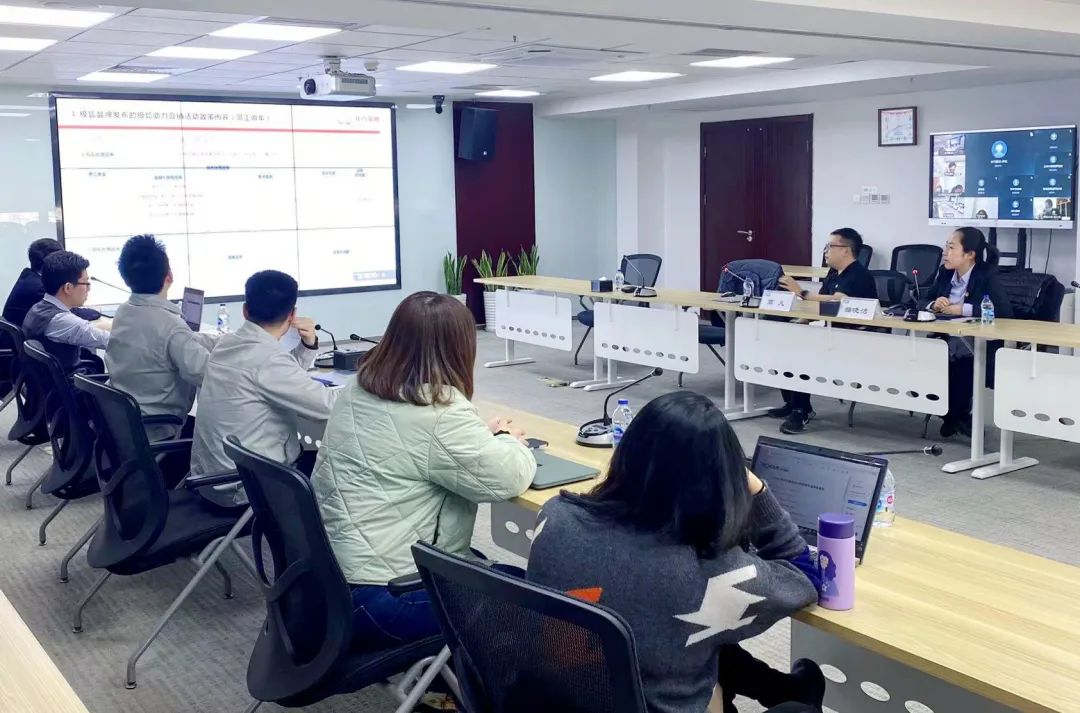 開(kāi)講啦 北汽財(cái)務(wù)宣講團(tuán)助力極狐專(zhuān)項(xiàng)營(yíng)銷(xiāo)活動(dòng)