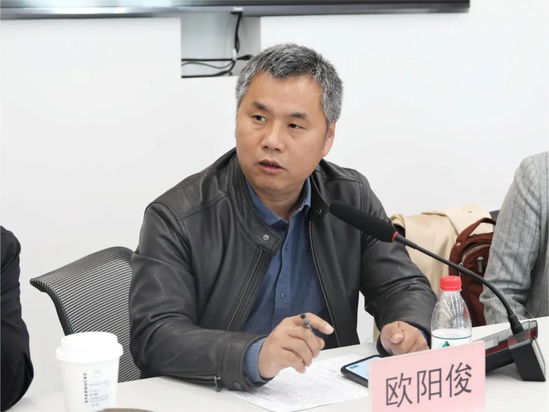 中國財協(xié)攜主流媒體到北汽財務(wù)公司交流調(diào)研 中國財協(xié)攜主流媒體到北汽財務(wù)公司交流調(diào)研